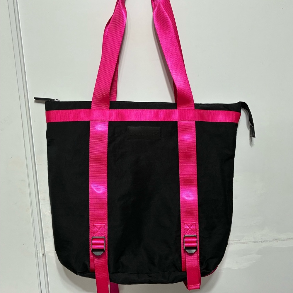 DANSKIN convertible tote bag in black with pink straps yoga bag NWOT
